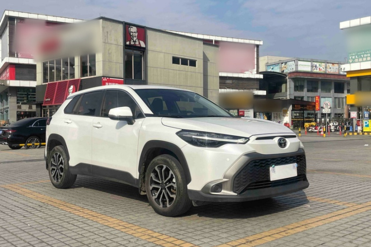 Toyota Frontlander 2022 car image #6