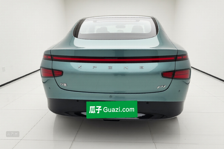 小鹏 小鹏P7 2023 汽车图片 #6