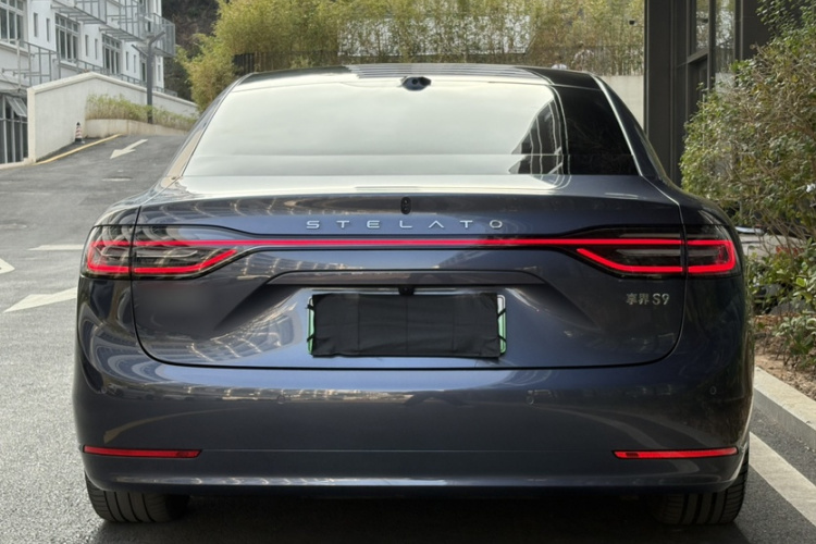 HongQi 2025 car image #6