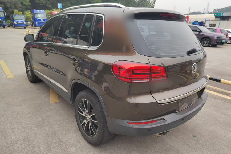 Volkswagen Tiguan 2016 car image #6