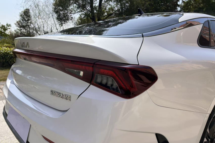 起亚 起亚K5 2022 汽车图片 #6