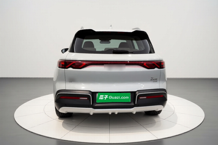 BYD YuanUP 2025 car image #6