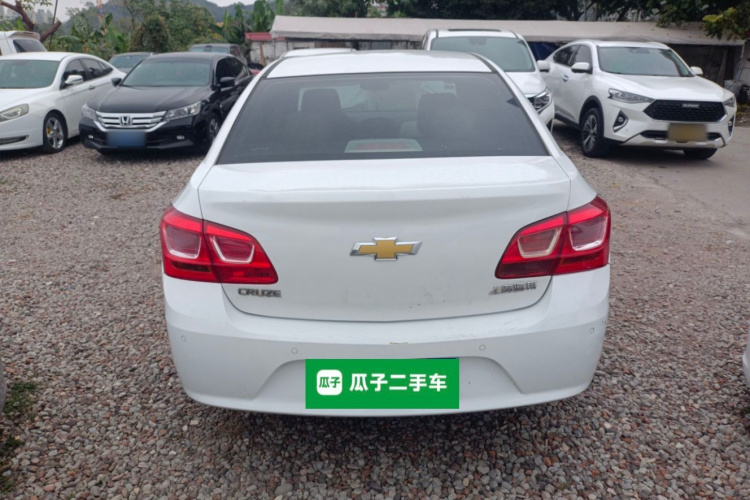 Chevrolet Cruze 2015 immagine di auto #6