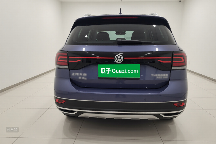 Volkswagen T-Cross 2020 #6 Volkswagen T-Cross 2020 car image #6