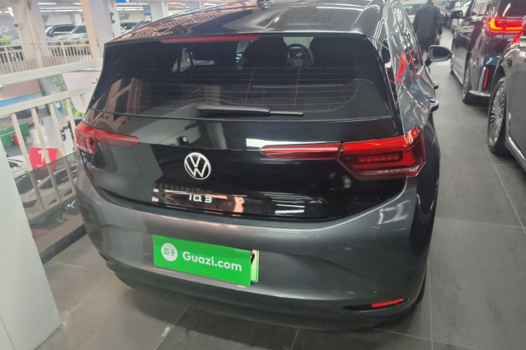 Volkswagen ID.3 2022 immagine di auto #6