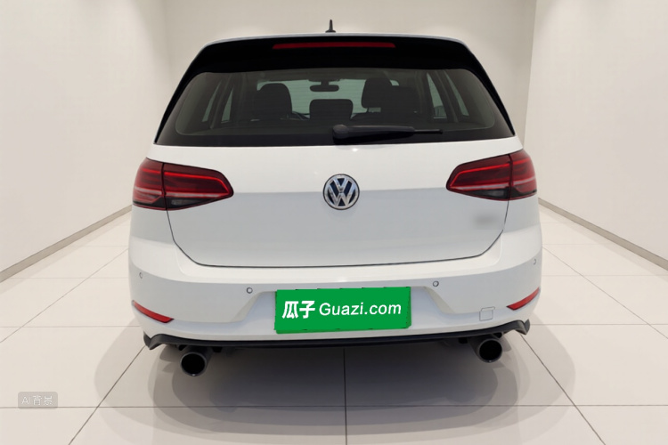 Volkswagen GolfGTI 2018 #6 Volkswagen GolfGTI 2018 car image #6