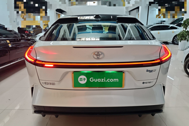 Toyota bZ5 2025 #6 Toyota bZ5 2025 immagine di auto #6