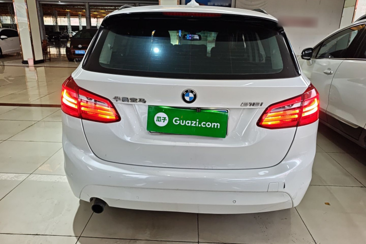 BMW 2 Series Tourer 2016 car image #6