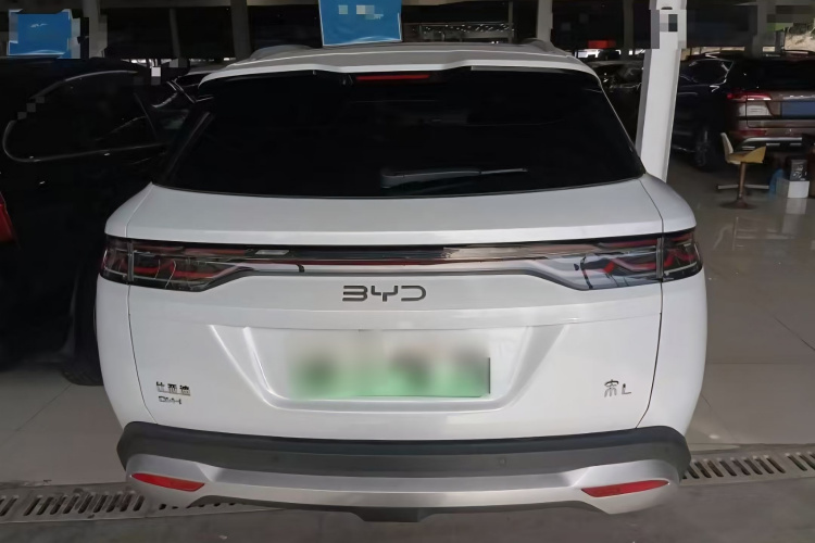 BYD SongL DM-i 2024 car image #6