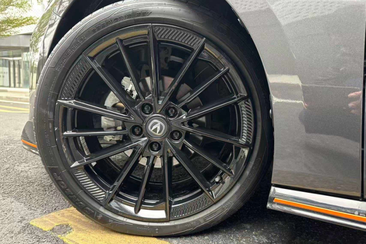 Changan UNI-V 2024 car image #6