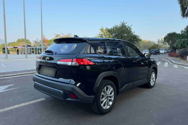 Toyota Frontlander 2023 #6 Toyota Frontlander 2023 immagine di auto #6