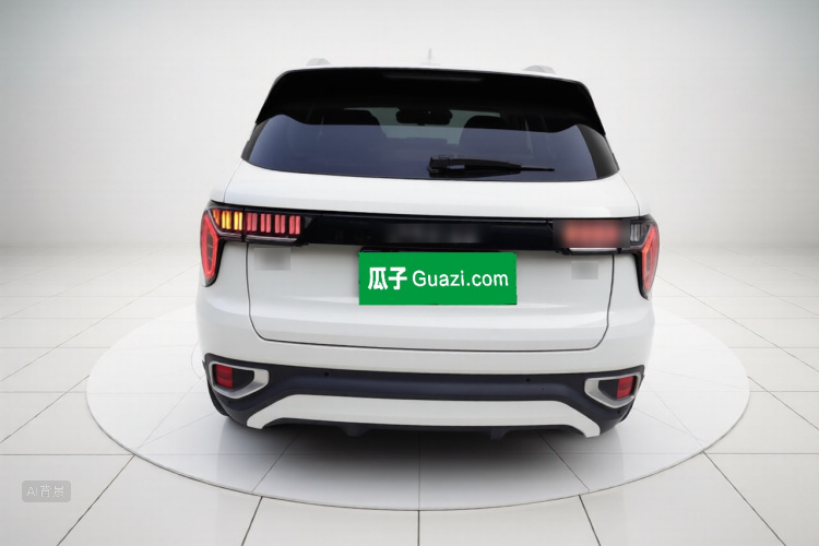 Lynk & Co 01 2019 #6 Lynk & Co 01 2019 car image #6
