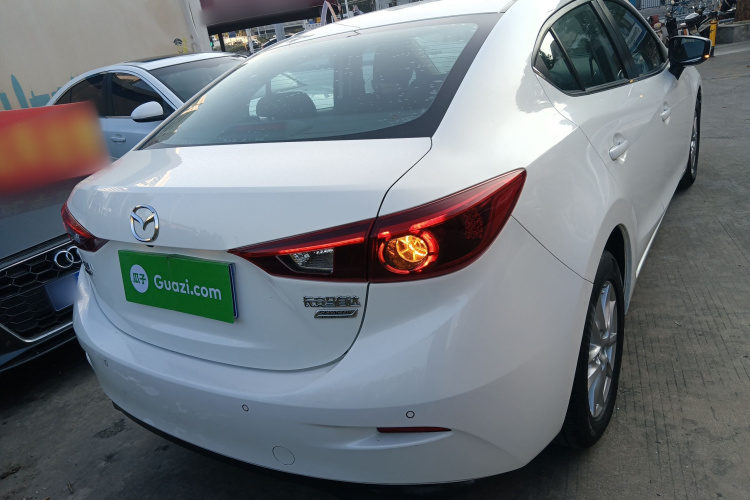 Mazda 3 Axela 2018 imagem de carro #6