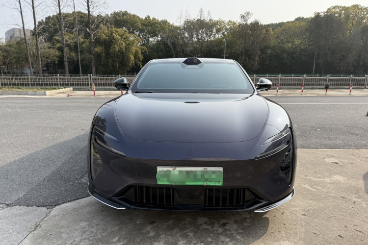 Avatr 06 2025 car image #6