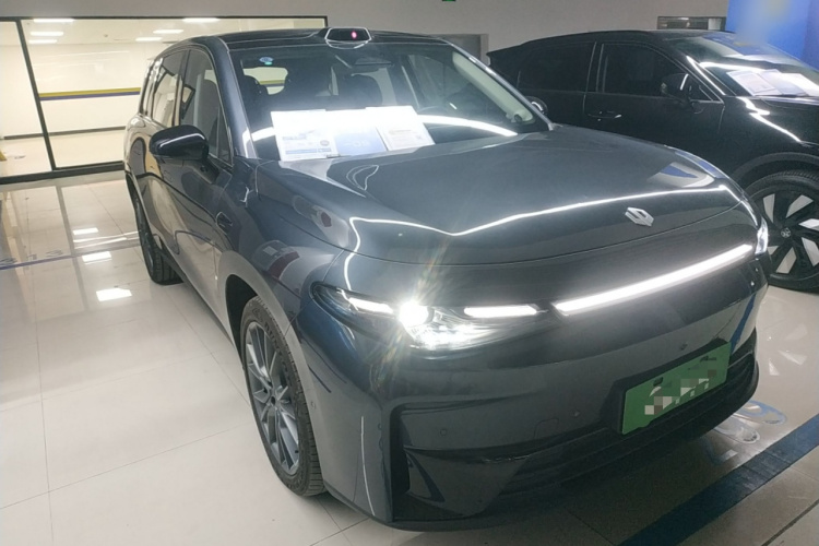 零跑汽车 零跑C10 2024 汽车图片 #6