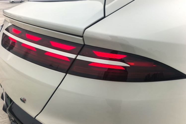 Denza Z9GT 2025 #6 Denza Z9GT 2025 car image #6