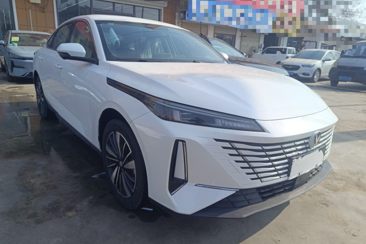 Changan EadoPHEV 2025 imagem de carro #6