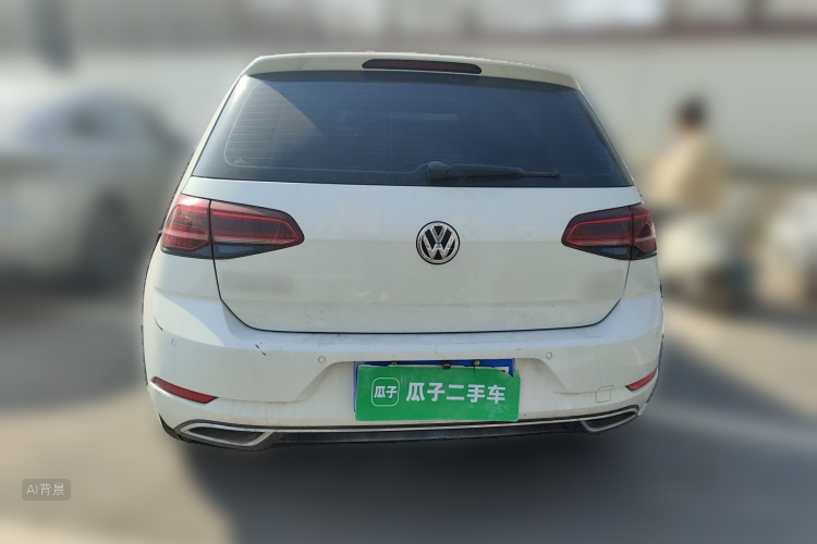 Volkswagen Golf 2018 car image #6