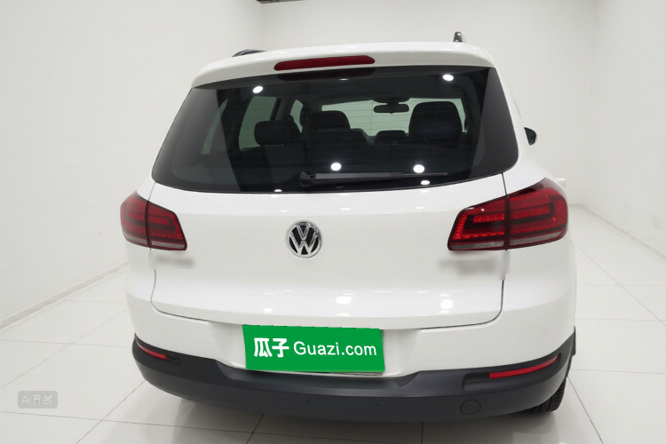 Volkswagen Tiguan 2016 car image #6