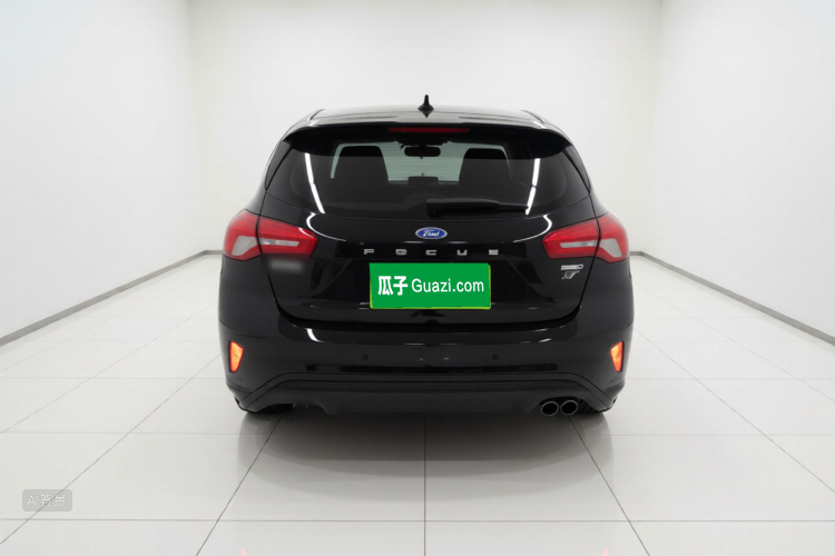 Ford Focus 2019 car image #6