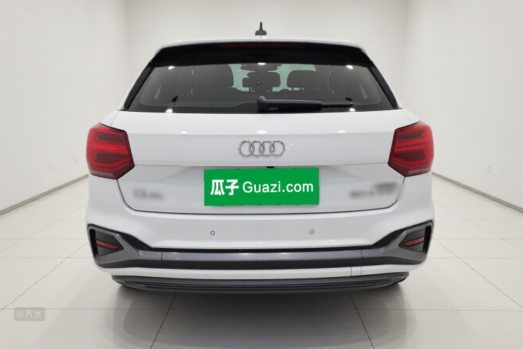 Audi Q2L e-tron 2023 car image #6