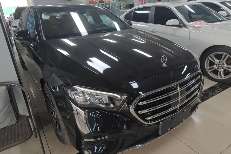 Mercedes-Benz E Class 2026 car image #6