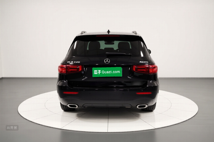 Mercedes-Benz GLB Class 2025 car image #6