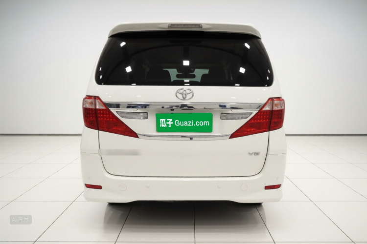 Toyota 2015 car image #6