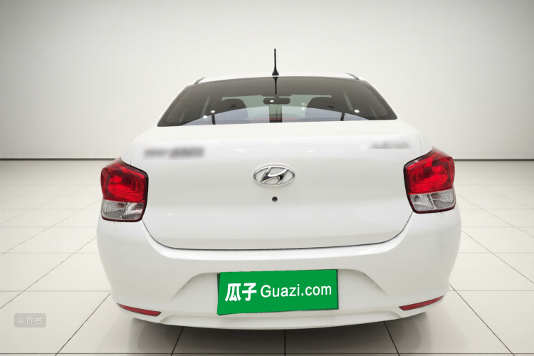 Hyundai Reina 2019 car image #6