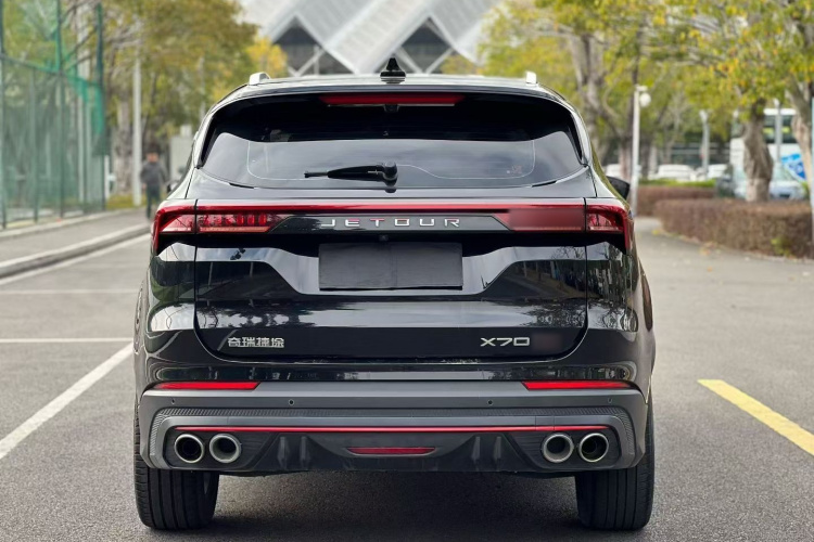 Jetour X70 PRO 2023 car image #6