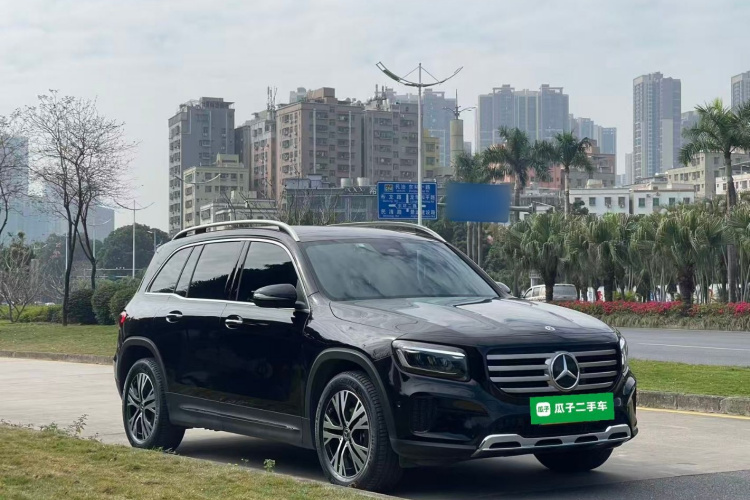 Mercedes-Benz GLB Class 2025 #6 Mercedes-Benz GLB Class 2025 immagine di auto #6