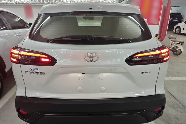 Toyota Frontlander 2025 #6 Toyota Frontlander 2025 immagine di auto #6