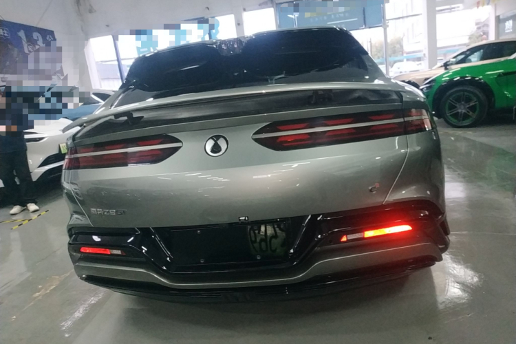 Denza Z9GT 2024 #6 Denza Z9GT 2024 car image #6