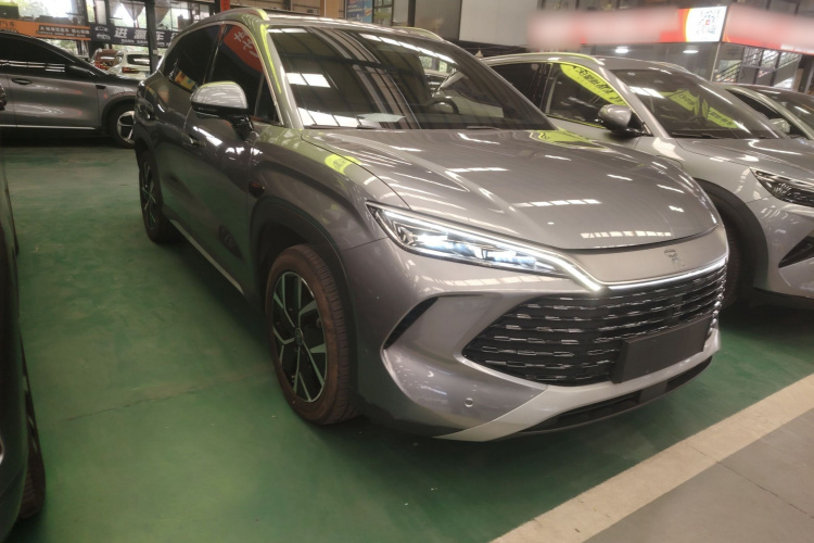 BYD SongL DM-i 2025 car image #6