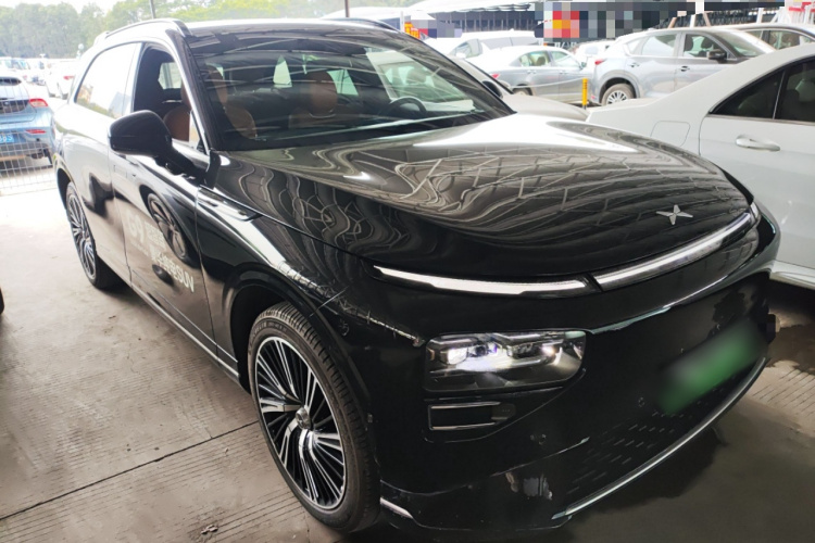 Xpeng G9 2023 #6 Xpeng G9 2023 car image #6