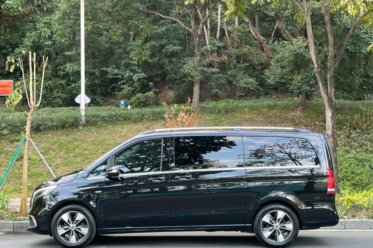 Mercedes-Benz V Class 2022 #6 Mercedes-Benz V Class 2022 car image #6