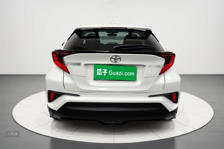 Toyota C-HR 2023 immagine di auto #6