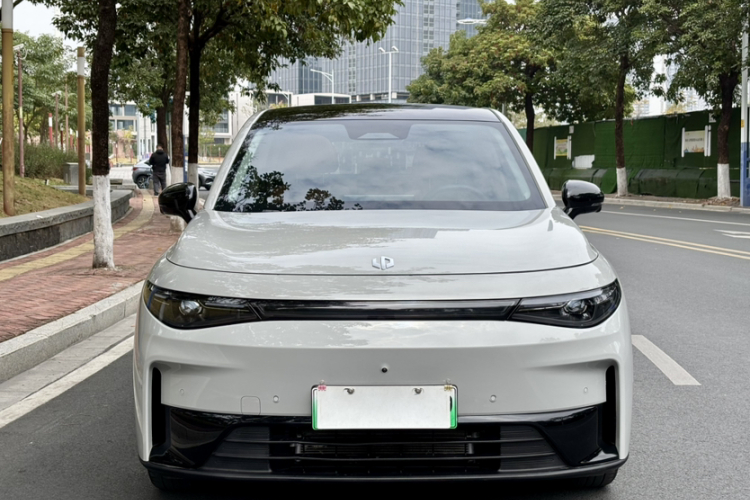 零跑汽车 零跑C10 2024 汽车图片 #6