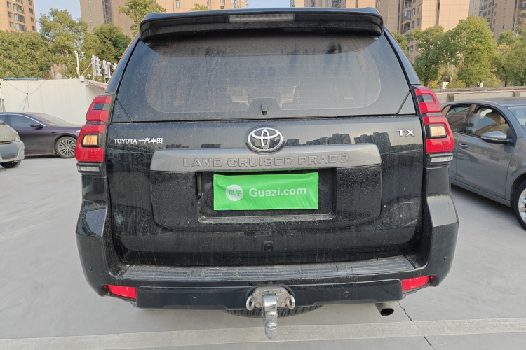 Toyota Land Cruiser Prado 2018 #6 Toyota Land Cruiser Prado 2018 car image #6