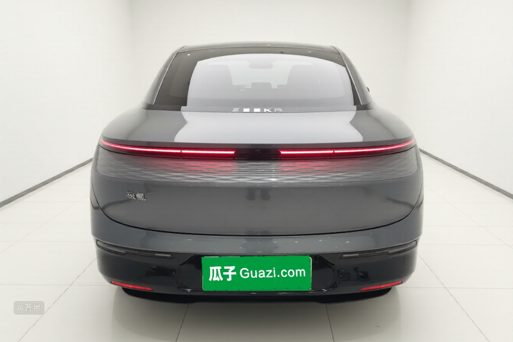 极氪 极氪007 2024 汽车图片 #6