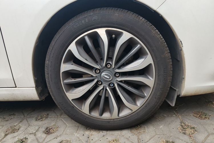 GAC Trumpchi GA6 2015 #6 GAC Trumpchi GA6 2015 car image #6