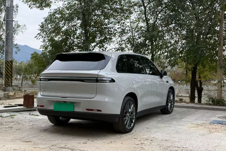 零跑汽车 零跑C10 2024 汽车图片 #6