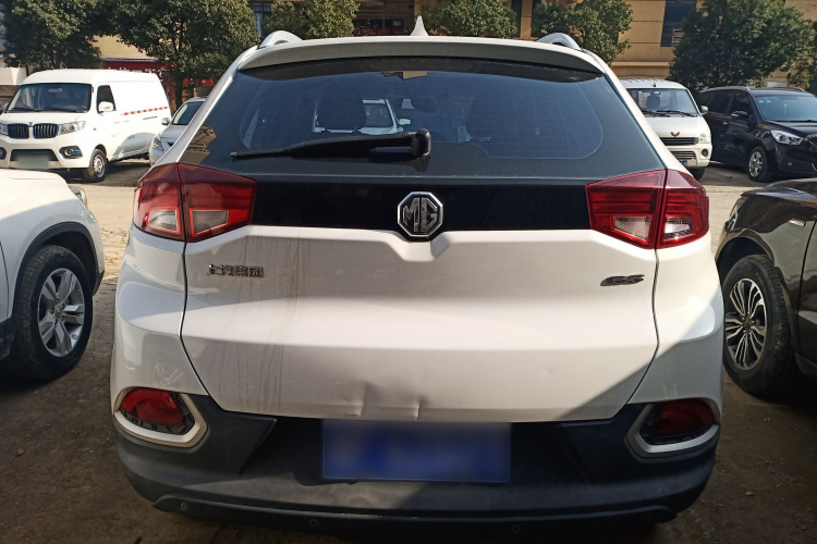 MG GS 2015 car image #6