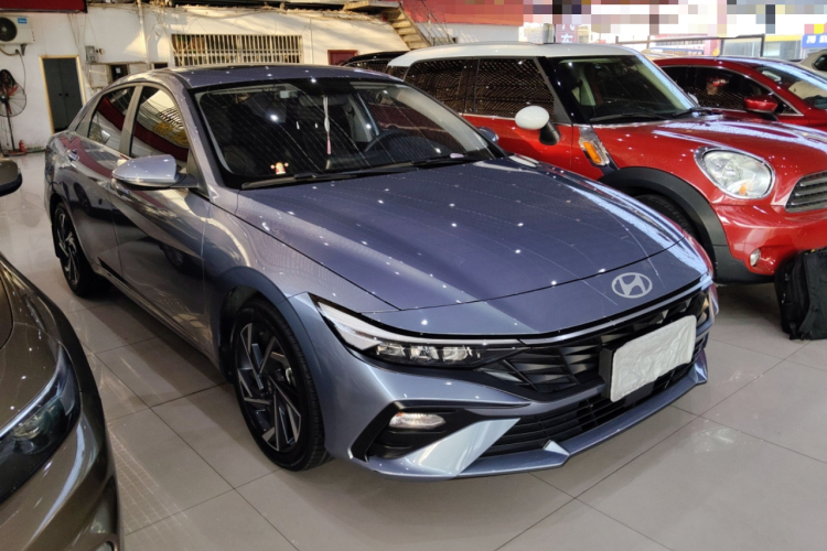 Hyundai Elantra 2024 car image #6