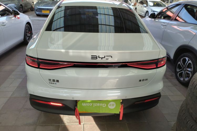 BYD Seal 05 DM-i 2025 car image #6