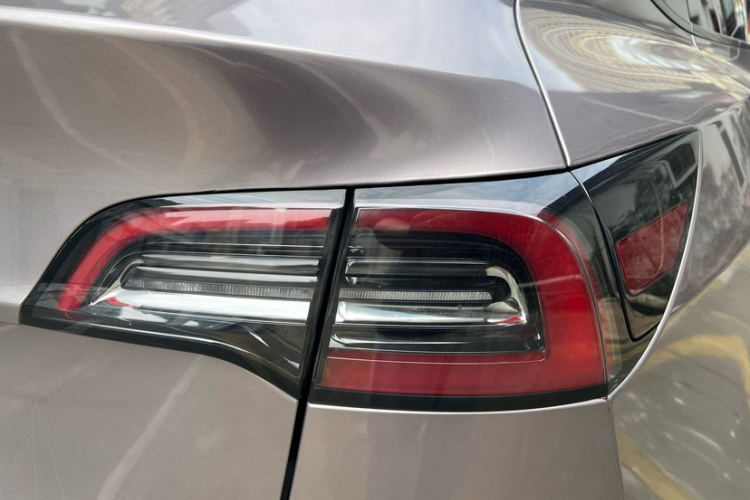 特斯拉 Model Y 2023 汽车图片 #6