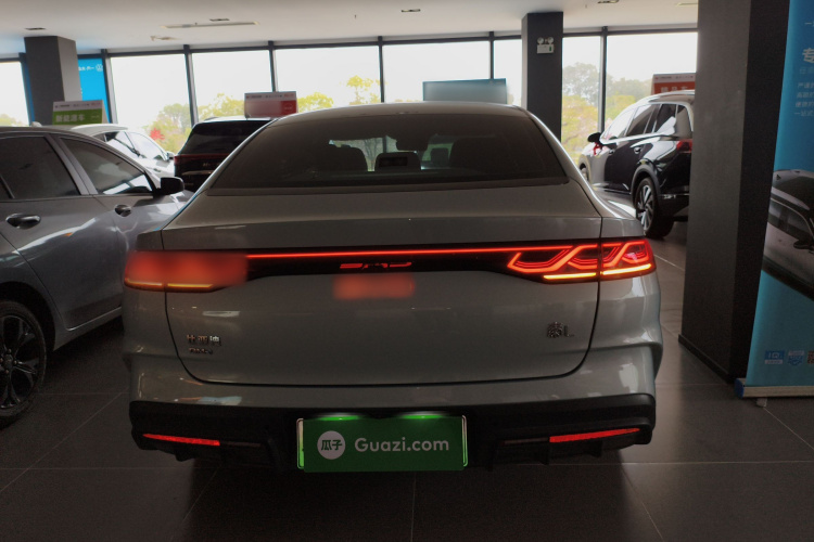 BYD Qin L 2024 immagine di auto #6