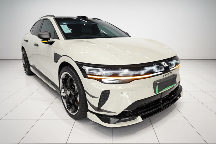 极氪 极氪007GT 2025 汽车图片 #6