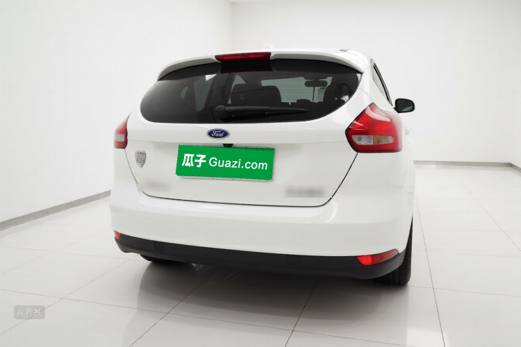 Ford Focus 2018 car image #6