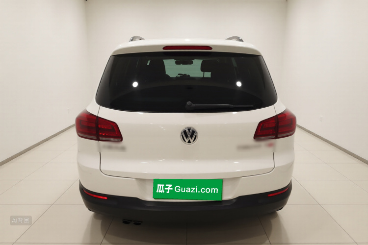 Volkswagen Tiguan 2015 صورة سيارة #6